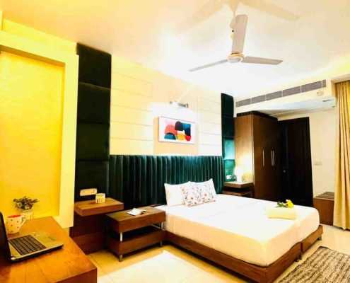 SERVICE APARTMENTS IN GREATER KAILASH DELHI Book Service Apartments in Greater Kailash Delhi for short-long stay rentals. Book Coral service apartments in Greater Kailash South Delhi for Corporate stays, Vacation rentals & Medical Tourism. Call +91-8588884595 & Visit: https://www.coralserviceapartments.com/delhi/greater-kailash/